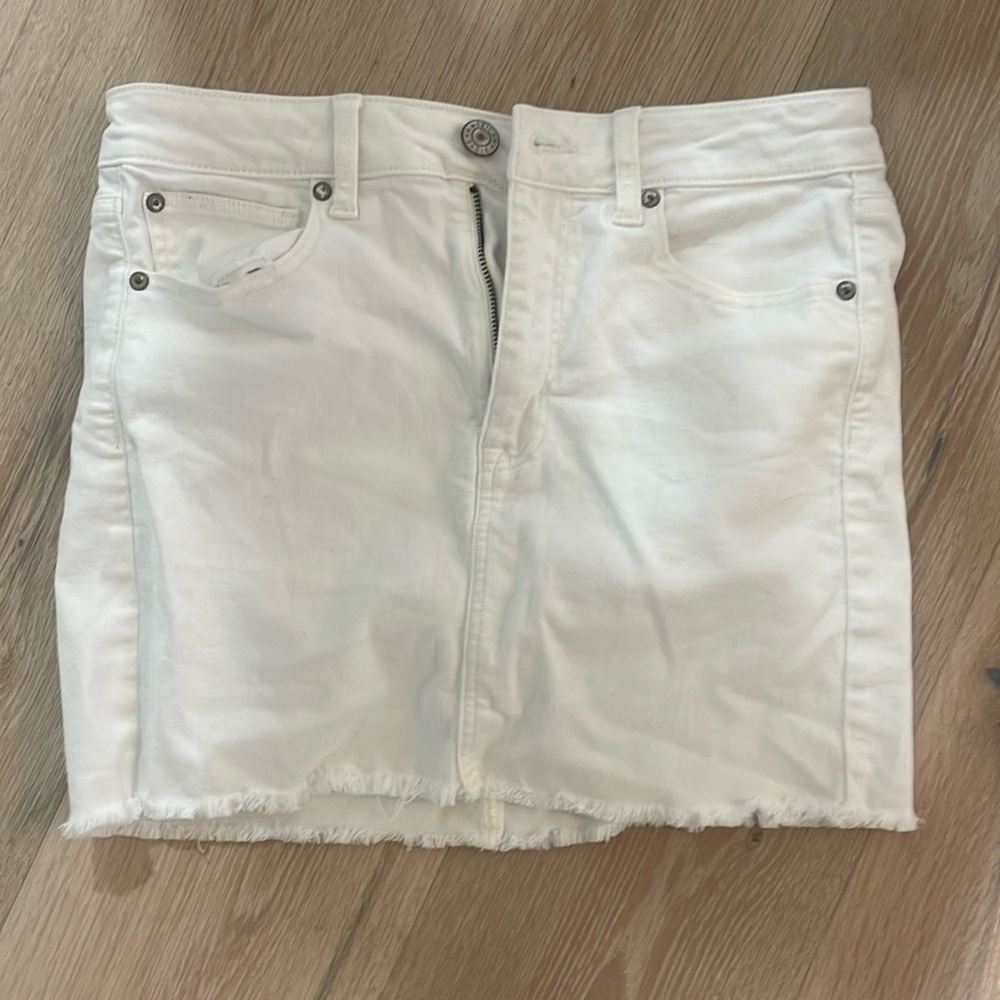 American eagle white skirt